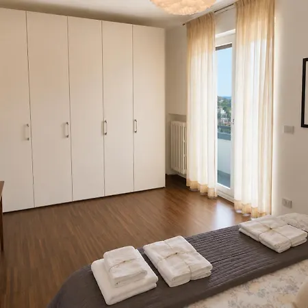 شقة Sea Front Luxury Corso Umberto بيسكارا